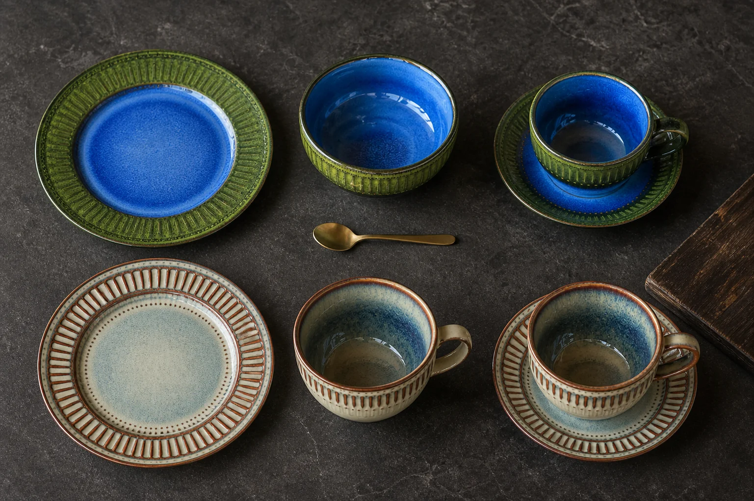 Ribbed cups and saucers in green and blue colouring - full collection overview